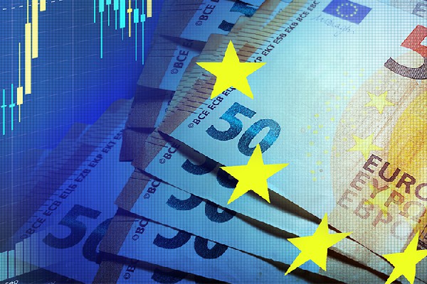 俄财政部：上半年联邦预算赤字3.694万亿卢布
